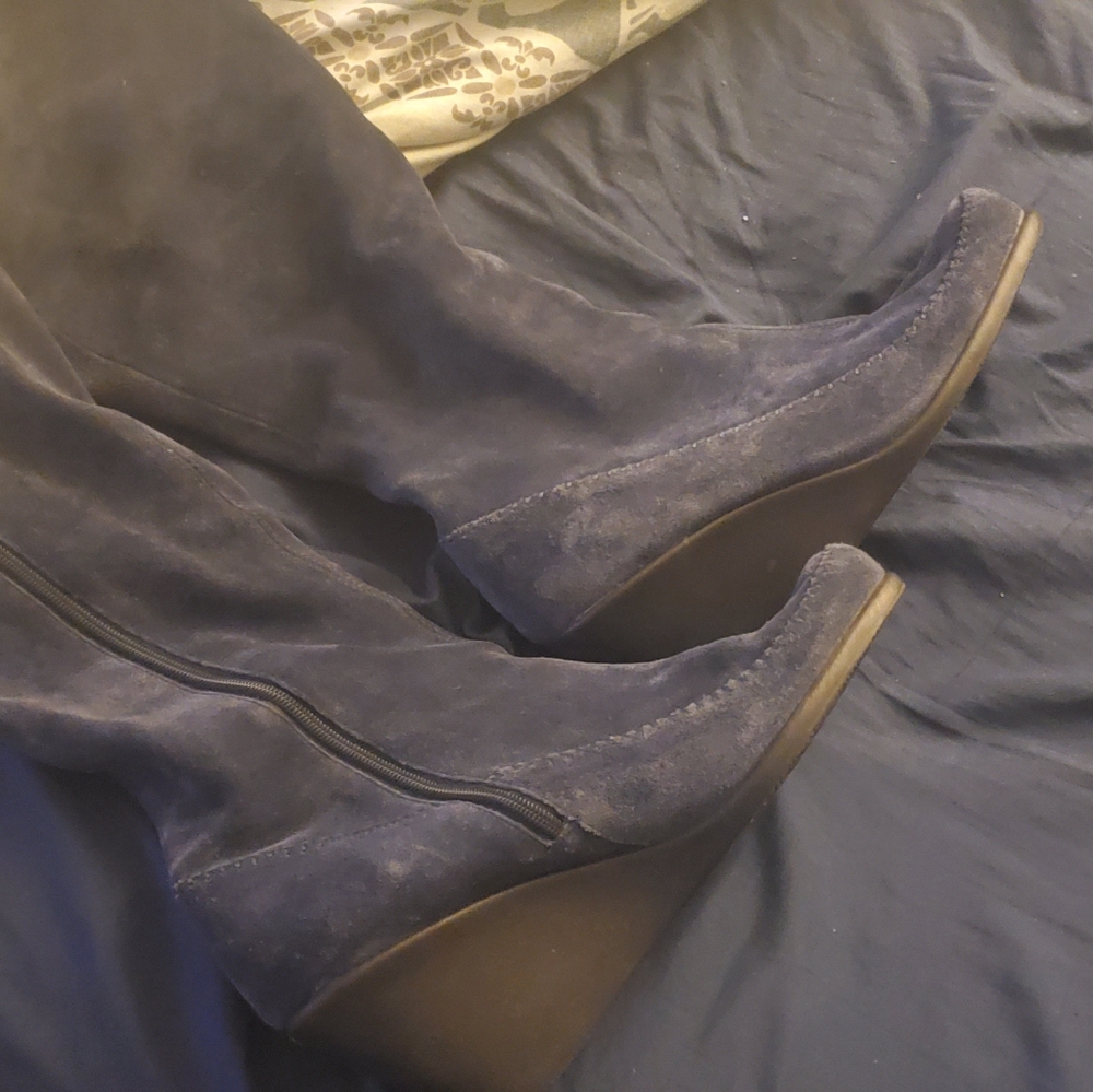 Wedge heel riding boots